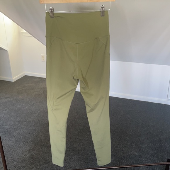 Girlfriend Collective HR Legging 28.5” SM - Picture 2 of 4